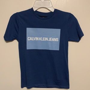 boys calvin klein jeans t-shirt.